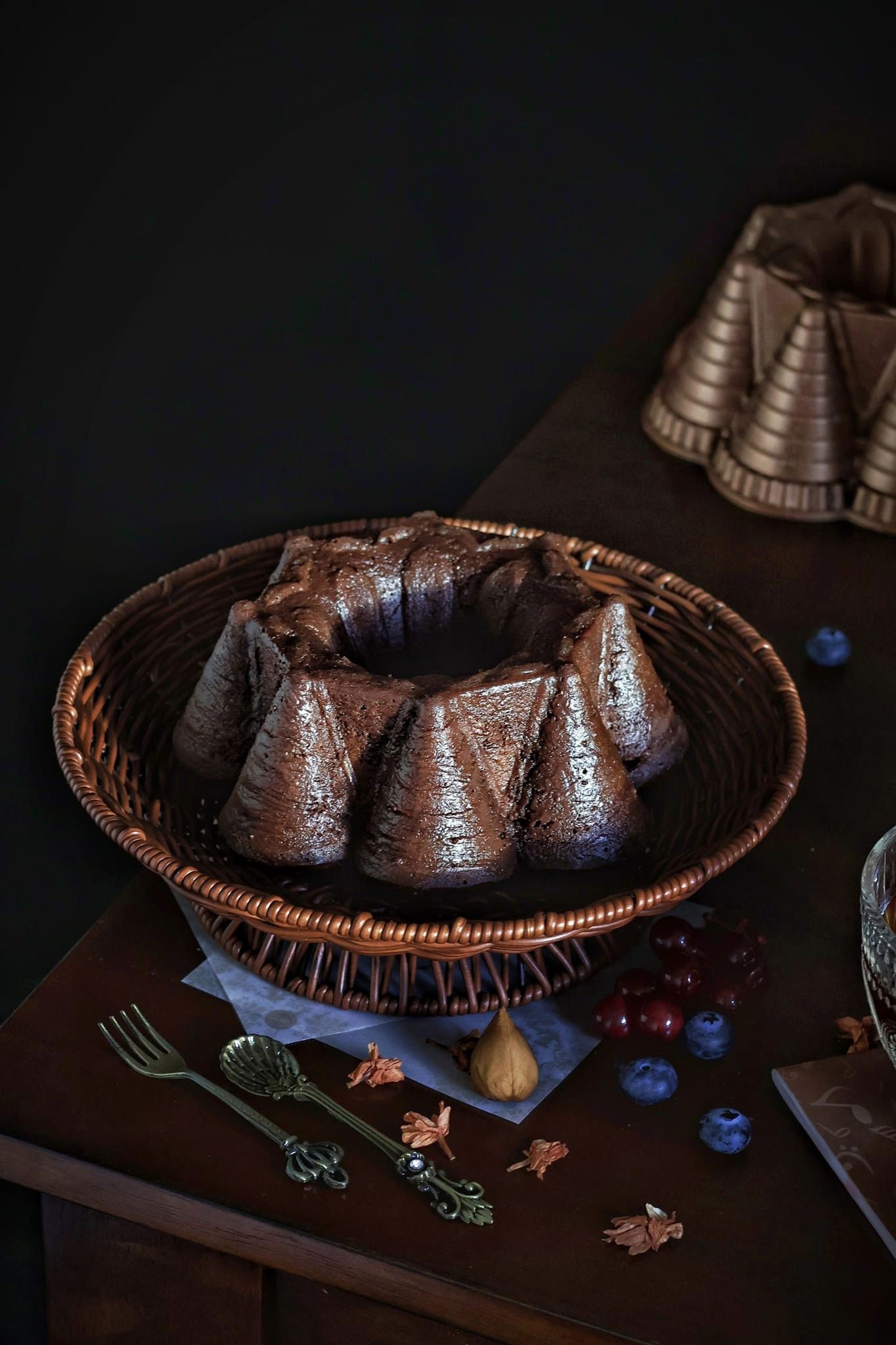 Chocolate cake on the stand